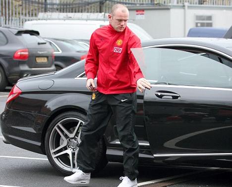 wayne rooney makeup. Cruising: Wayne Rooney arrives